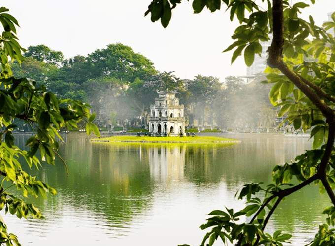 Hanoi - Photo 1