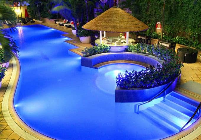 680×472-Swimming-Pool1