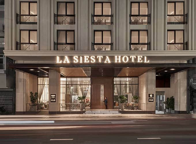 Saigon La Siesta Premium