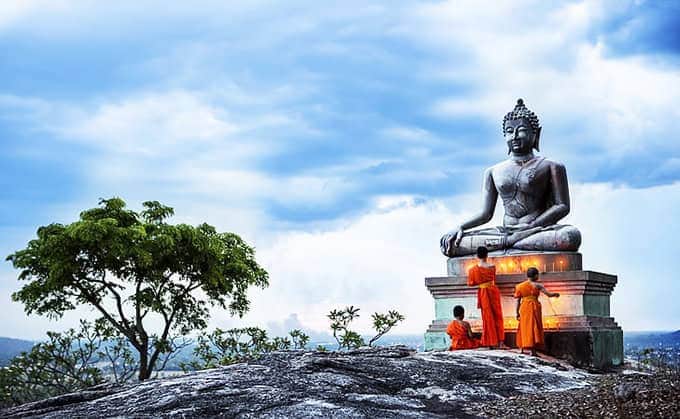 Luxury tour of Thailand - Scene 5