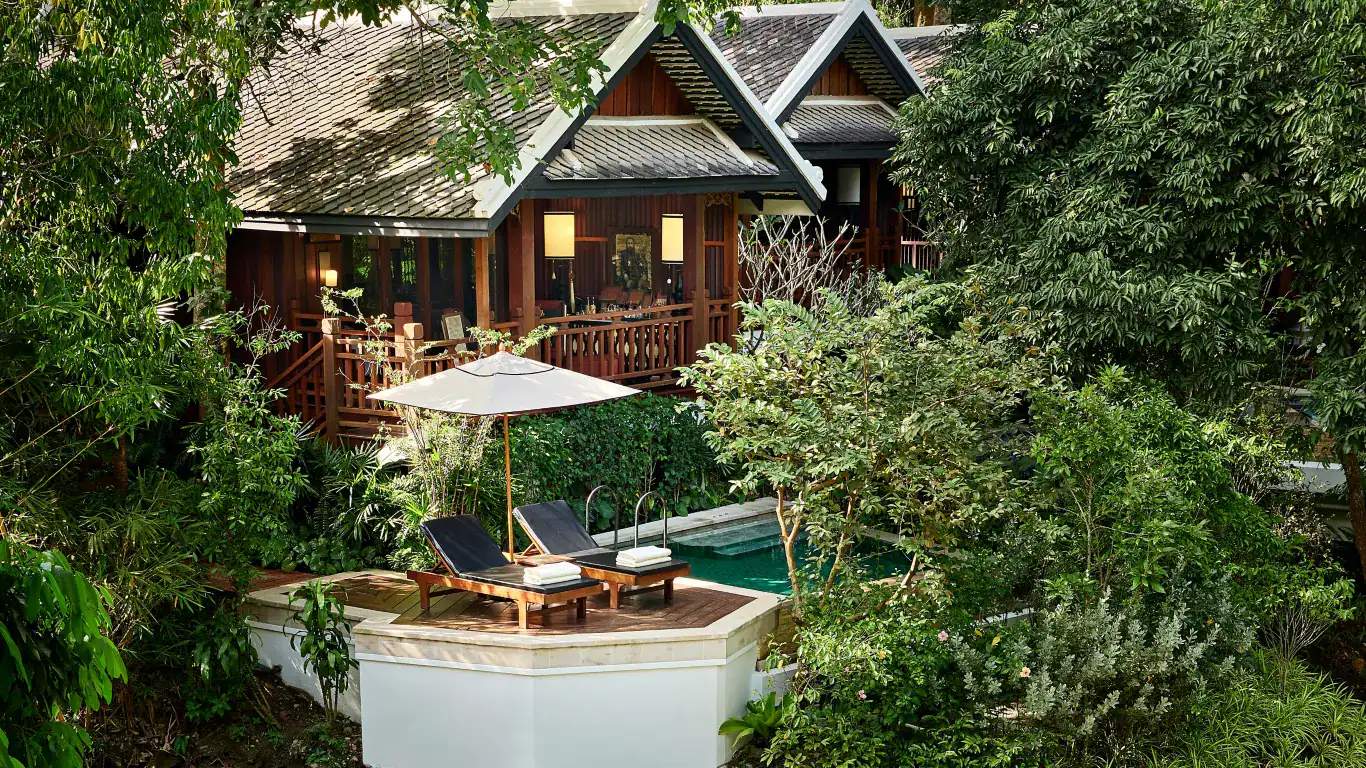 Luxury Suite & Property Views