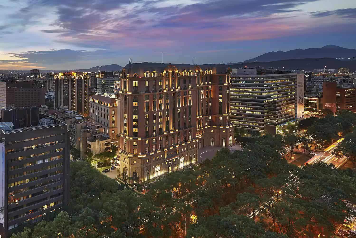Luxury Vacations in Taiwan