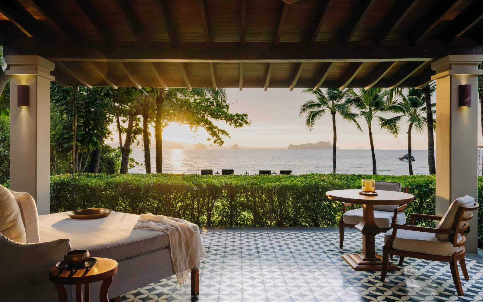 Luxury Suite & Property Views