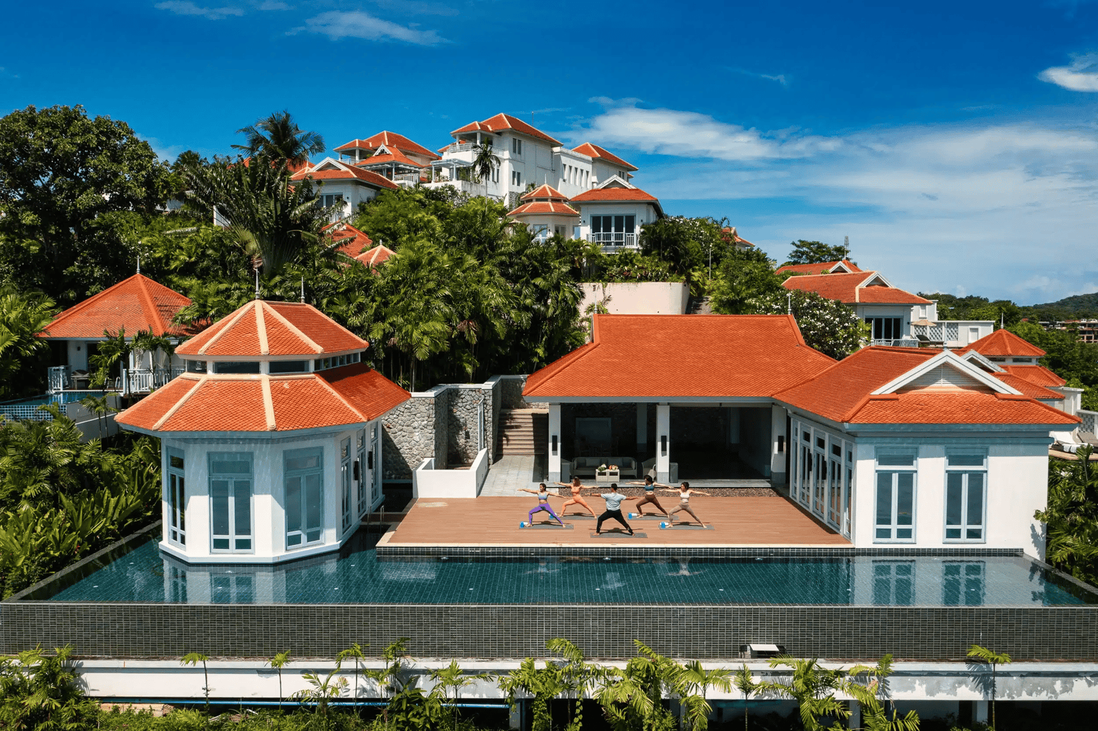 Luxury Suite & Property Views