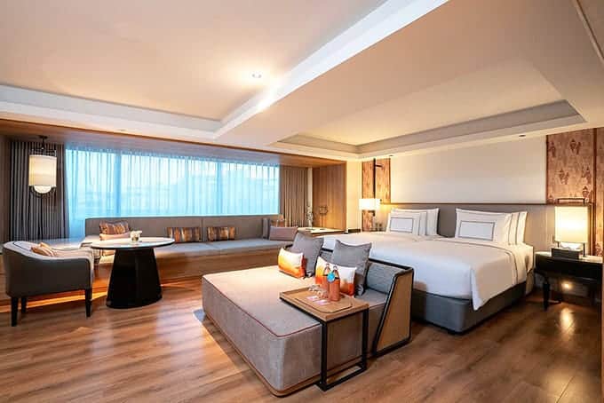 Luxury Suite & Property Views