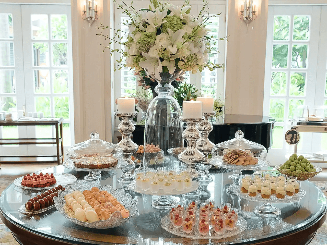 Park-Hyatt-Saigon-Afternoon-Tea-Buffet