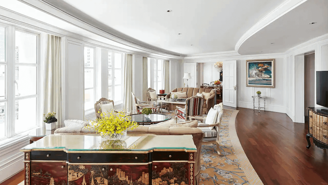 Park-Hyatt-Saigon-Presidential-Suite-Living-Room.