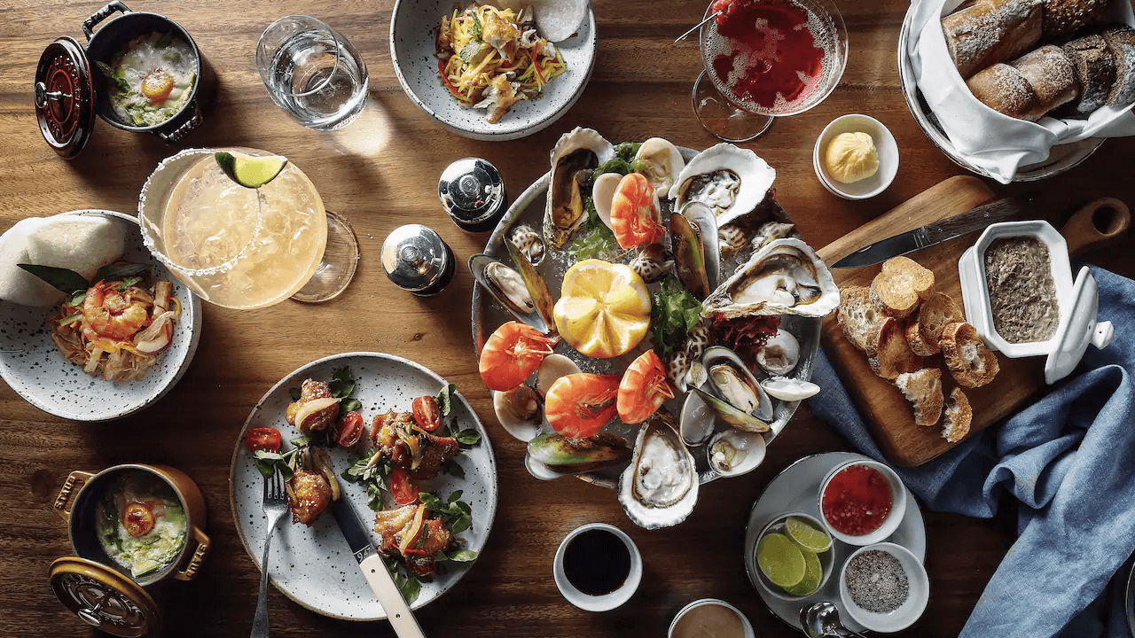 Park-Hyatt-Saigon-Saturday-Brunch-Seafood-Tower