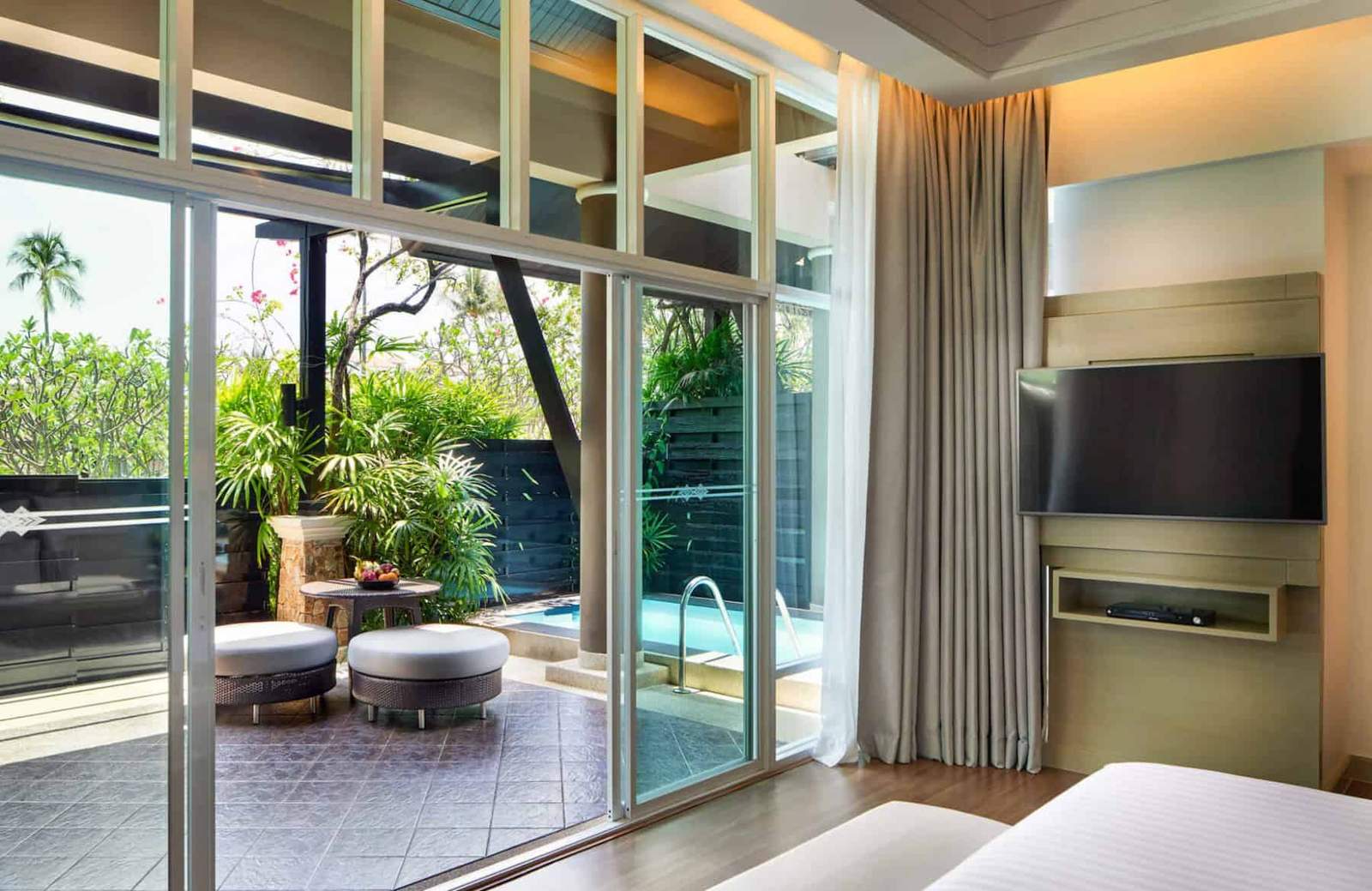 Pullman-Panwa-Pool-Villa-V4