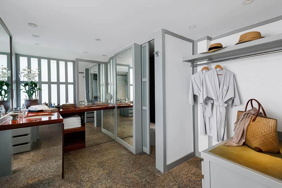 Luxury Suite & Property Views