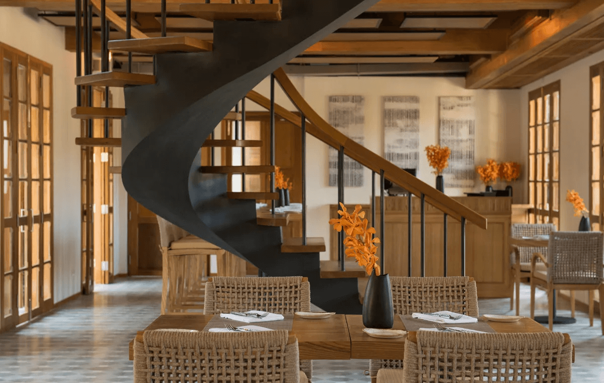 Luxury Suite & Property Views