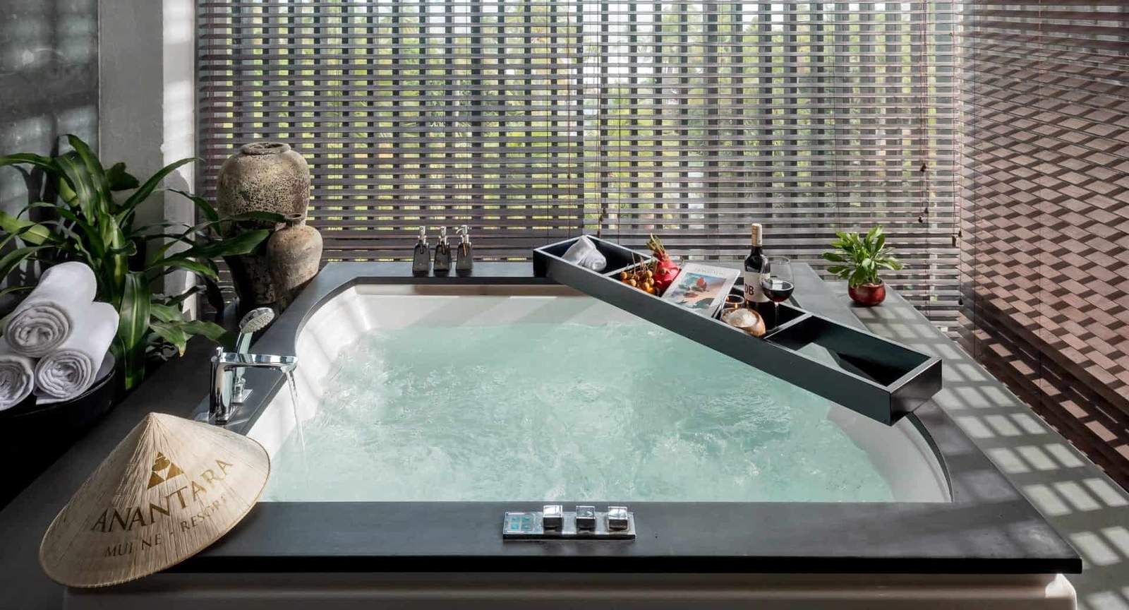 Luxury Suite & Property Views