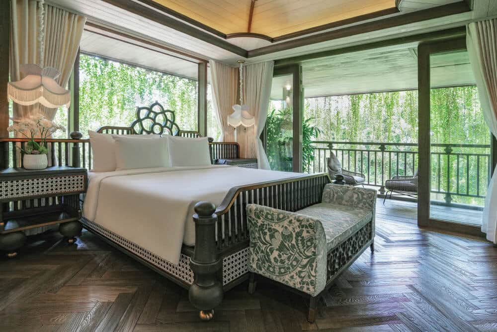 Luxury Suite & Property Views