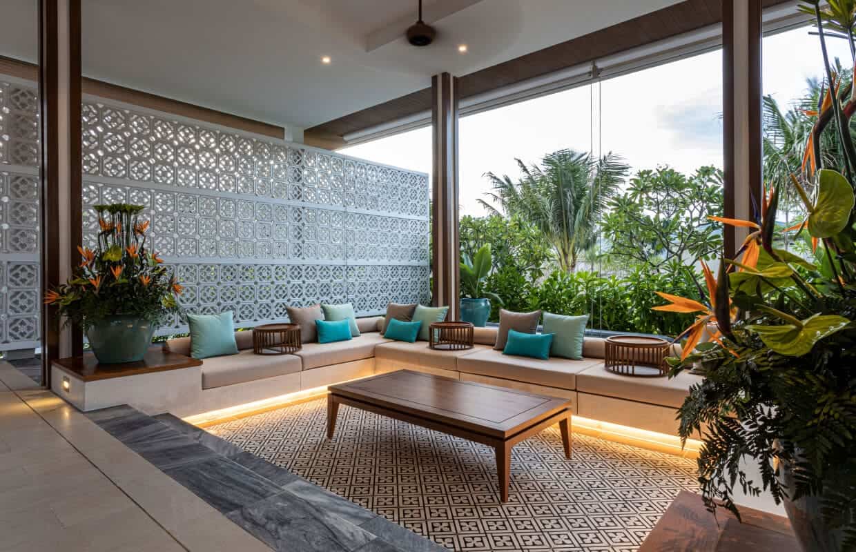 Luxury Suite & Property Views