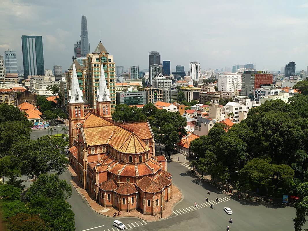 The Best of Saigon - Scene 10
