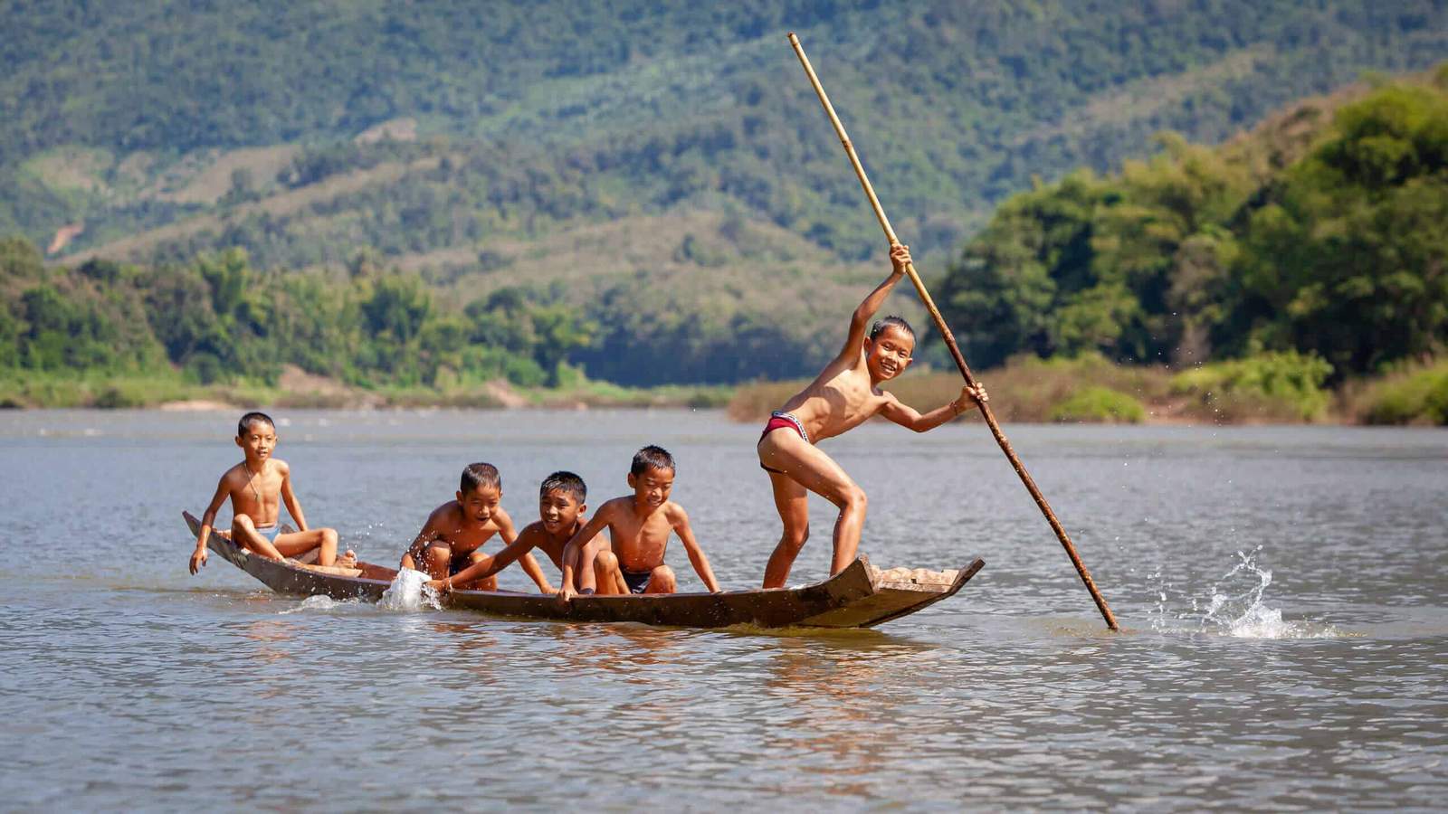 Nam Ou River scenery