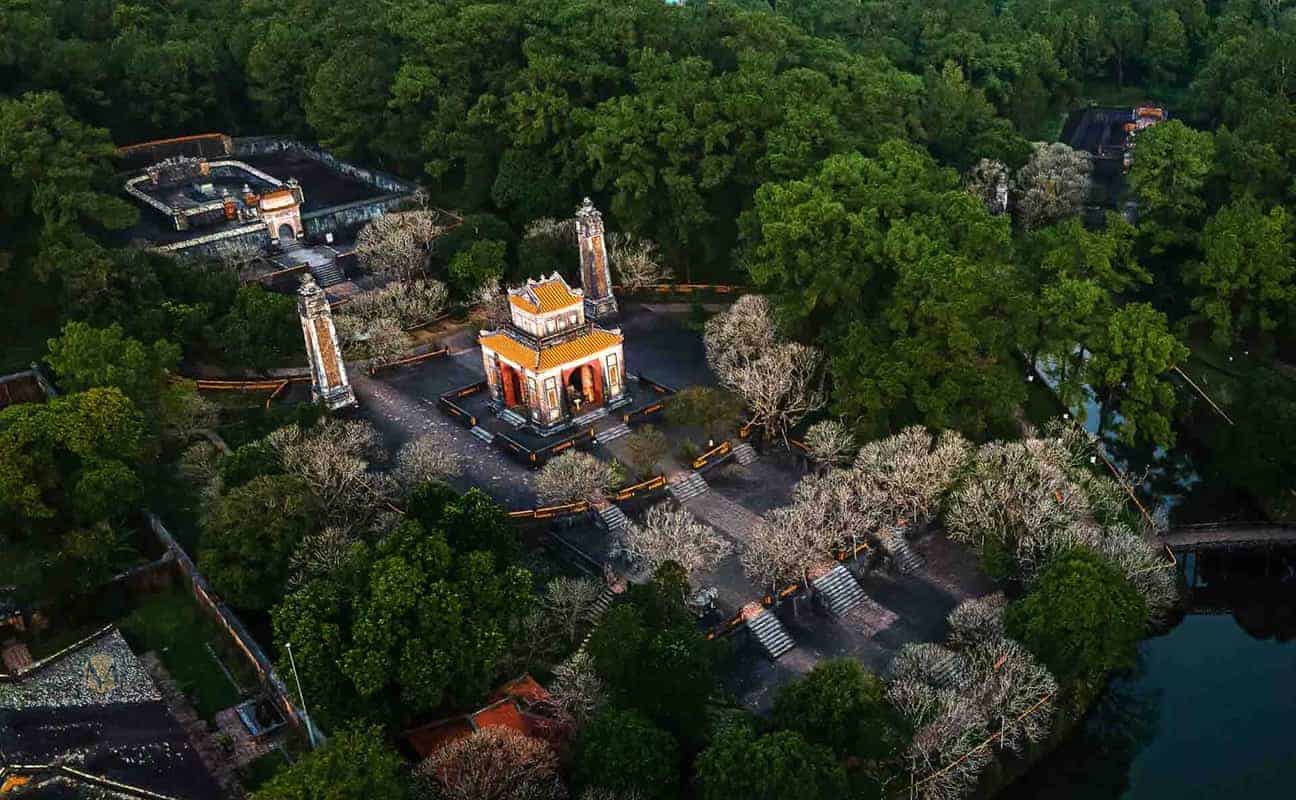 Hue - one of the 6 top Highlights of Vietnam