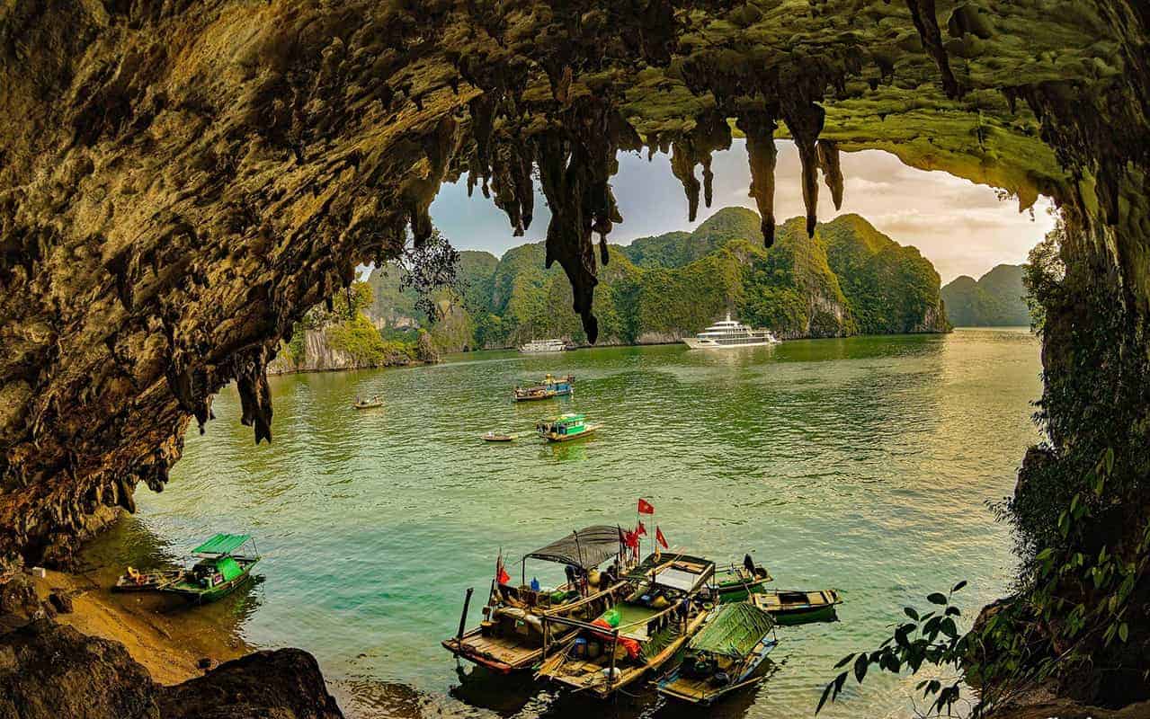 Southeast Asia Cultural Odyssey - Scene 10