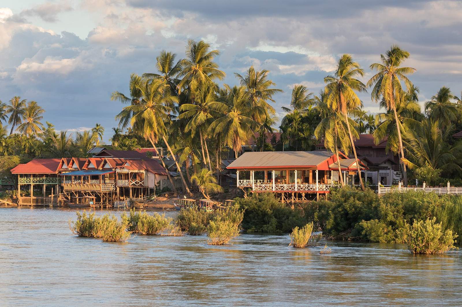 Experience Khong Island
