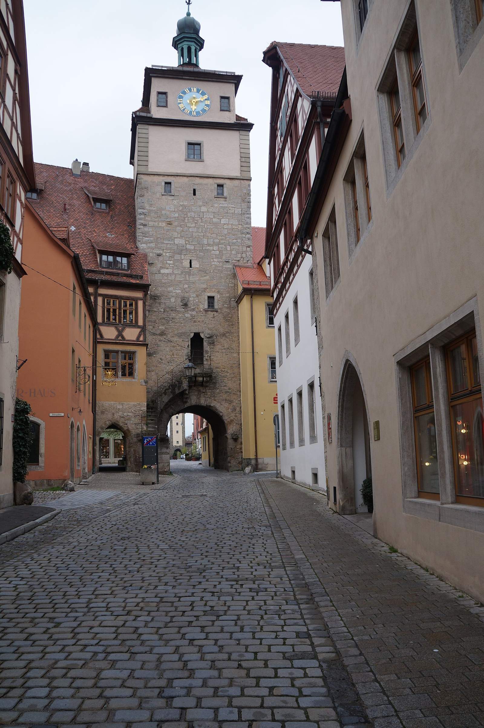 Experience Rothenburg ob der Tauber: Old Town and Overnight Tips